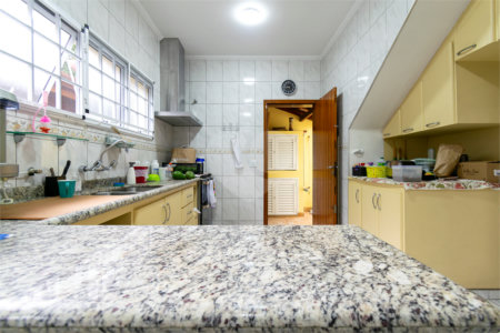Casa à venda com 3 quartos, sendo 1 suíte,  em Vila Cordeiro, São Paulo, SP