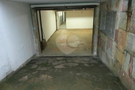 Casa à venda ou para alugar com 9 quartos em Vila Mariana, São Paulo, SP
