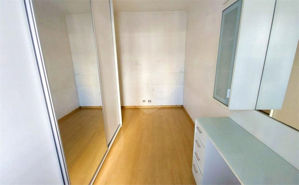 Apartamento de 03 dormitórios. Agende uma visita.