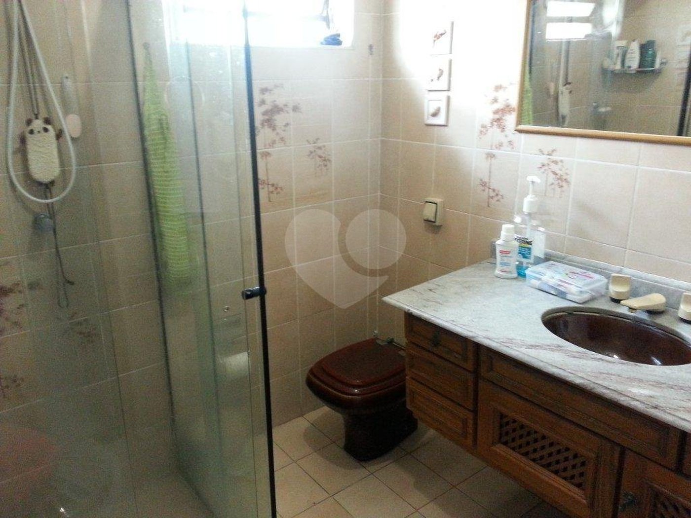 Sobrado à venda com 3 quartos, sendo 1 suíte, em Vila Galvão, Guarulhos, SP