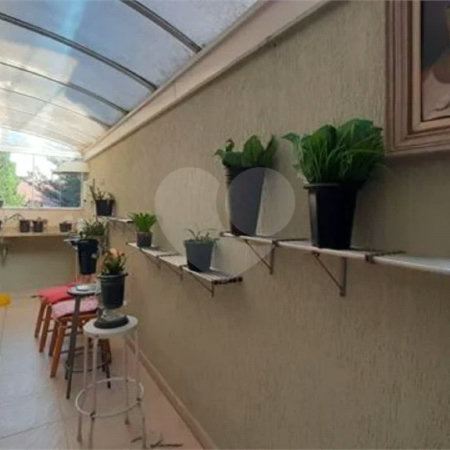 Casa à venda com 4 quartos, sendo 2 suítes, em MORUMBI, São Paulo, SP