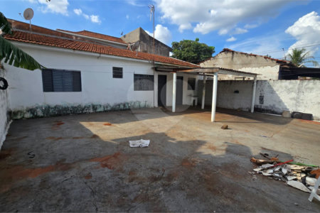 Casa à venda com 2 quartos em Jardim Pinheiros (vila Xavier), Araraquara, SP