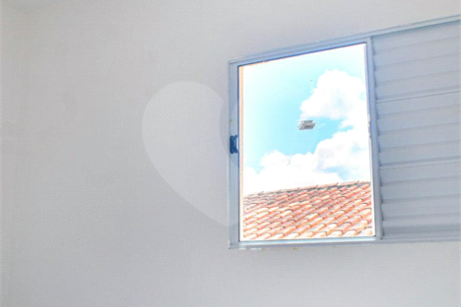 Sobrado à venda com 3 quartos, sendo 1 suíte,  em Serra da Cantareira, Mairiporã, SP