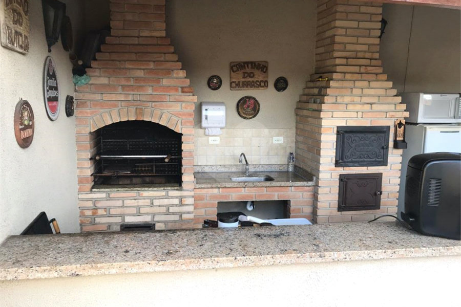 Sobrado à venda com 3 quartos em Tremembé, São Paulo, SP