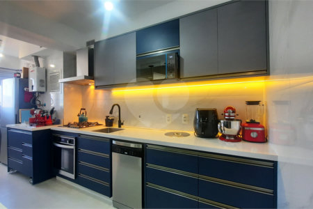 Apartamento à venda com 2 quartos em Santo Amaro, São Paulo, SP