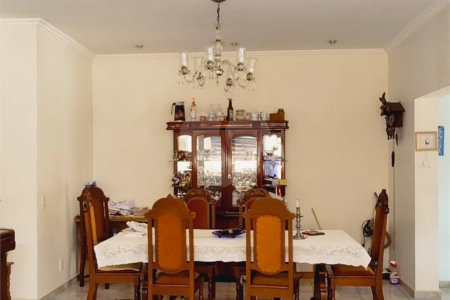 Casa à venda com 5 quartos, sendo 4 suítes, no condomínio Porto Atibaia, Atibaia - SP