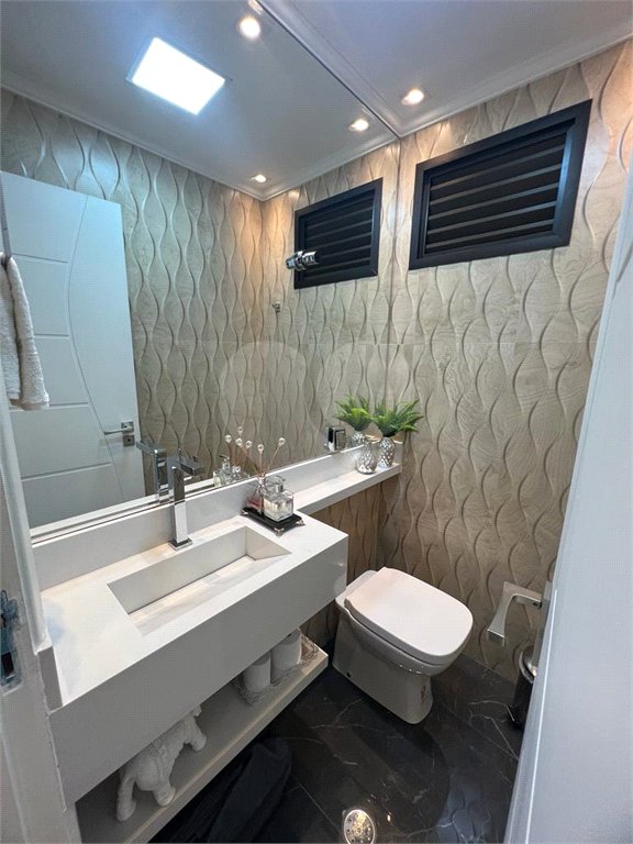 Apartamento à venda com 3 suítes em Santana, São Paulo, SP