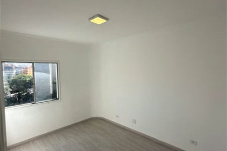 Apartamento à venda com 3 quartos, sendo 2 suítes, em Jardim Ampliação, São Paulo, SP