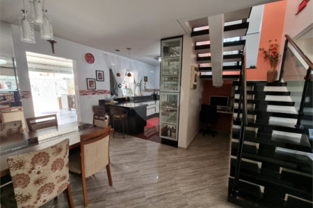 Casa à venda com 3 suítes no condomínio Horto Florestal I, Sorocaba - SP