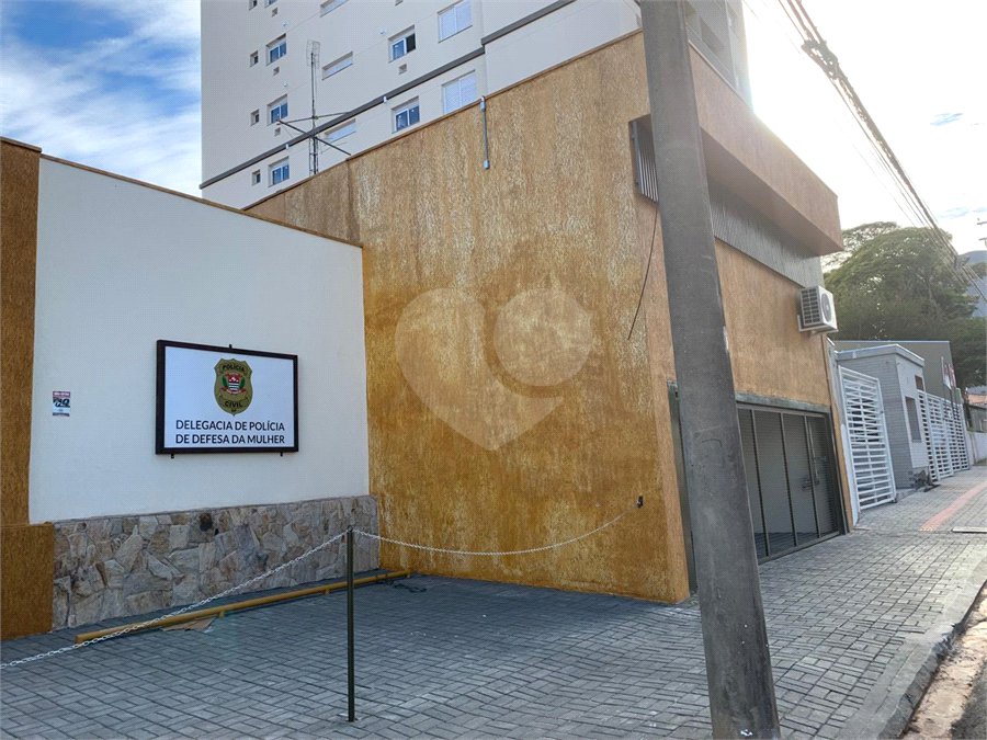 Imóvel Comercial á venda em São Carlos, rua São Sebastião.