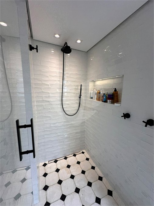 Apartamento para alugar com 3 quartos, sendo 2 suítes, em Moema, São Paulo, SP