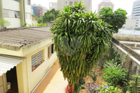 Casa à venda com 4 quartos em Vila Olímpia, São Paulo, SP