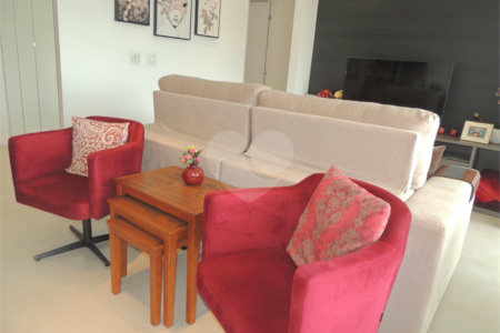 Apartamento para alugar com 2 quartos, sendo 1 suíte, em Chácara Santo Antônio, São Paulo, SP