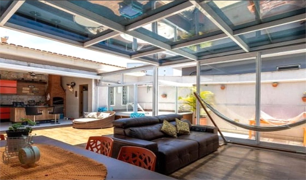 Casa à venda com 3 quartos, sendo 1 suíte, em Tucuruvi, São Paulo, SP