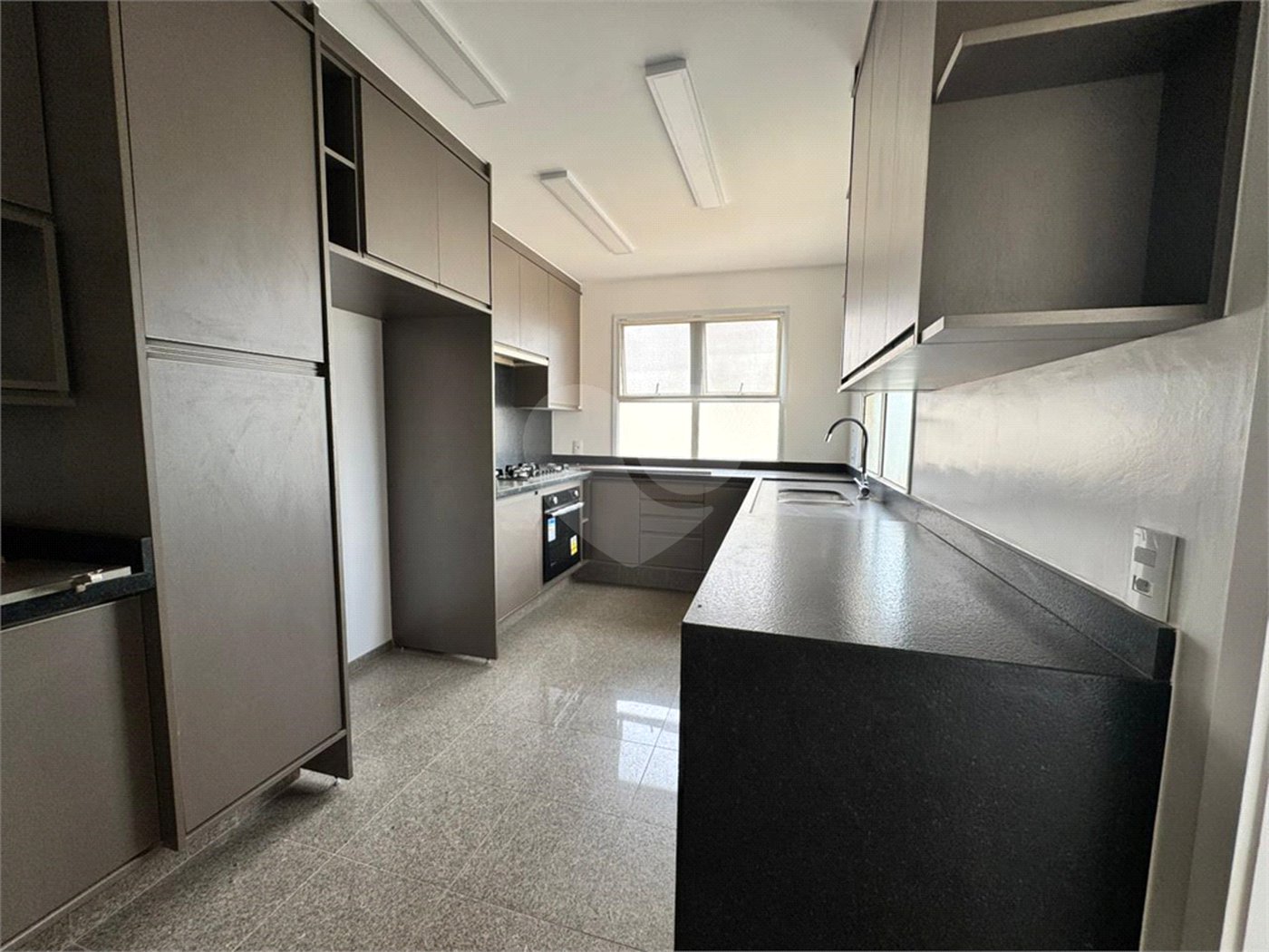 Apartamento à venda ou para alugar com 4 suítes em Fazenda São Quirino, Campinas, SP