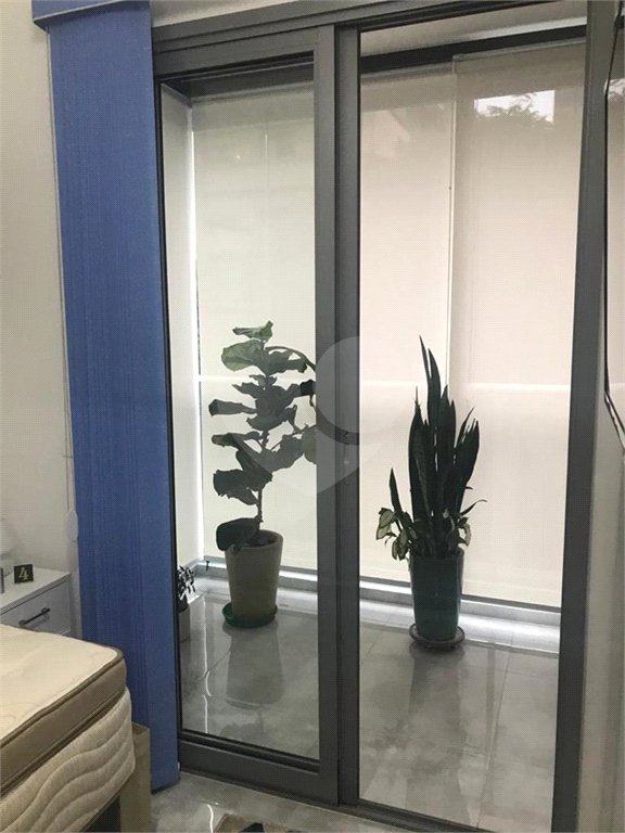 Apartamento à venda com 2 suítes em Indianópolis, São Paulo, SP
