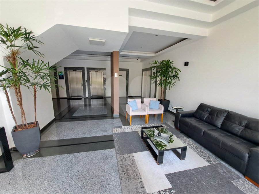 Apartamento à venda com 3 quartos, sendo 1 suíte, em Vila Gumercindo, São Paulo, SP