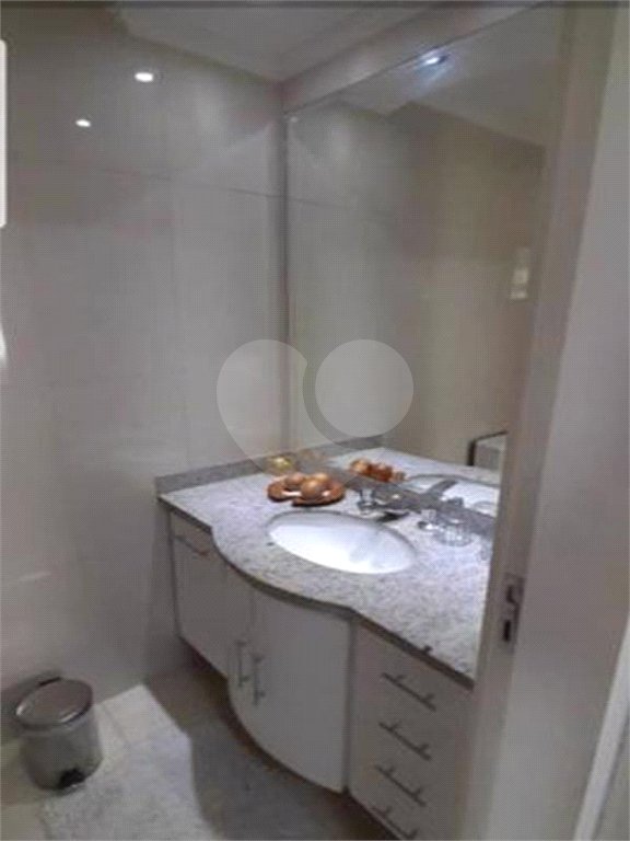 Apartamento à venda com 3 quartos, sendo 1 suíte,  em Paraíso do Morumbi, São Paulo, SP