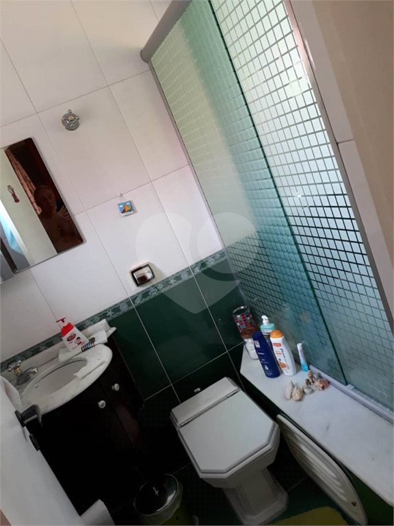 Sobrado à venda com 4 quartos, sendo 1 suíte,  em Rio Pequeno, São Paulo, SP