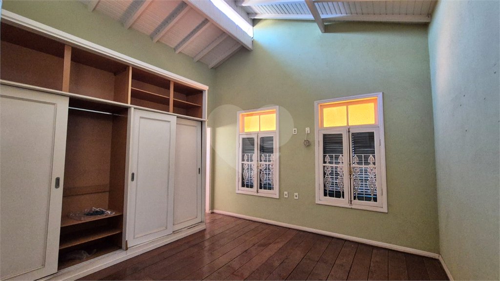 Casa à venda com 3 quartos, sendo 1 suíte,  no condomínio Vinhas da Vista Alegre - Lado Sede, Vinhedo - SP
