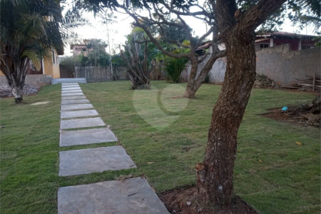 Casa à venda com 5 quartos, sendo 3 suítes, em Vila Verde, Armação dos Búzios, RJ