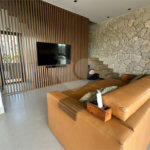 Casa Térrea à venda ou para alugar com 3 suítes em Jardim Leonor, Itatiba, SP