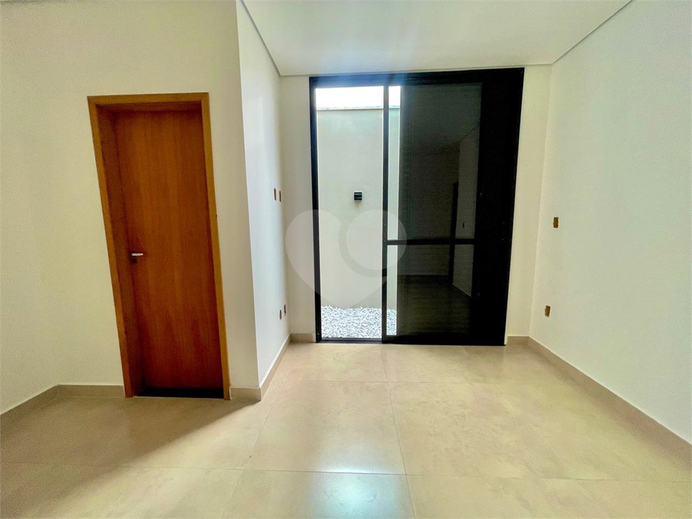 Casa de Vila à venda com 3 quartos, sendo 1 suíte, em Vila São Caetano, Sorocaba, SP