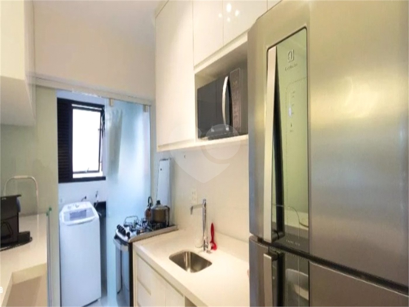 Apartamento à venda com 2 quartos, sendo 1 suíte, em Moema, São Paulo, SP