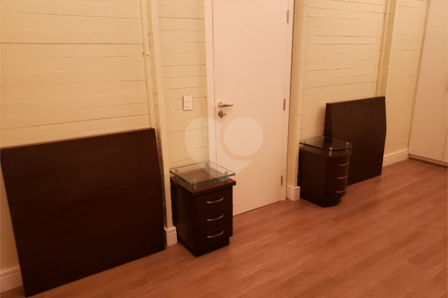 Casa à venda com 2 quartos, sendo 1 suíte, em Cumbari, Mairiporã, SP