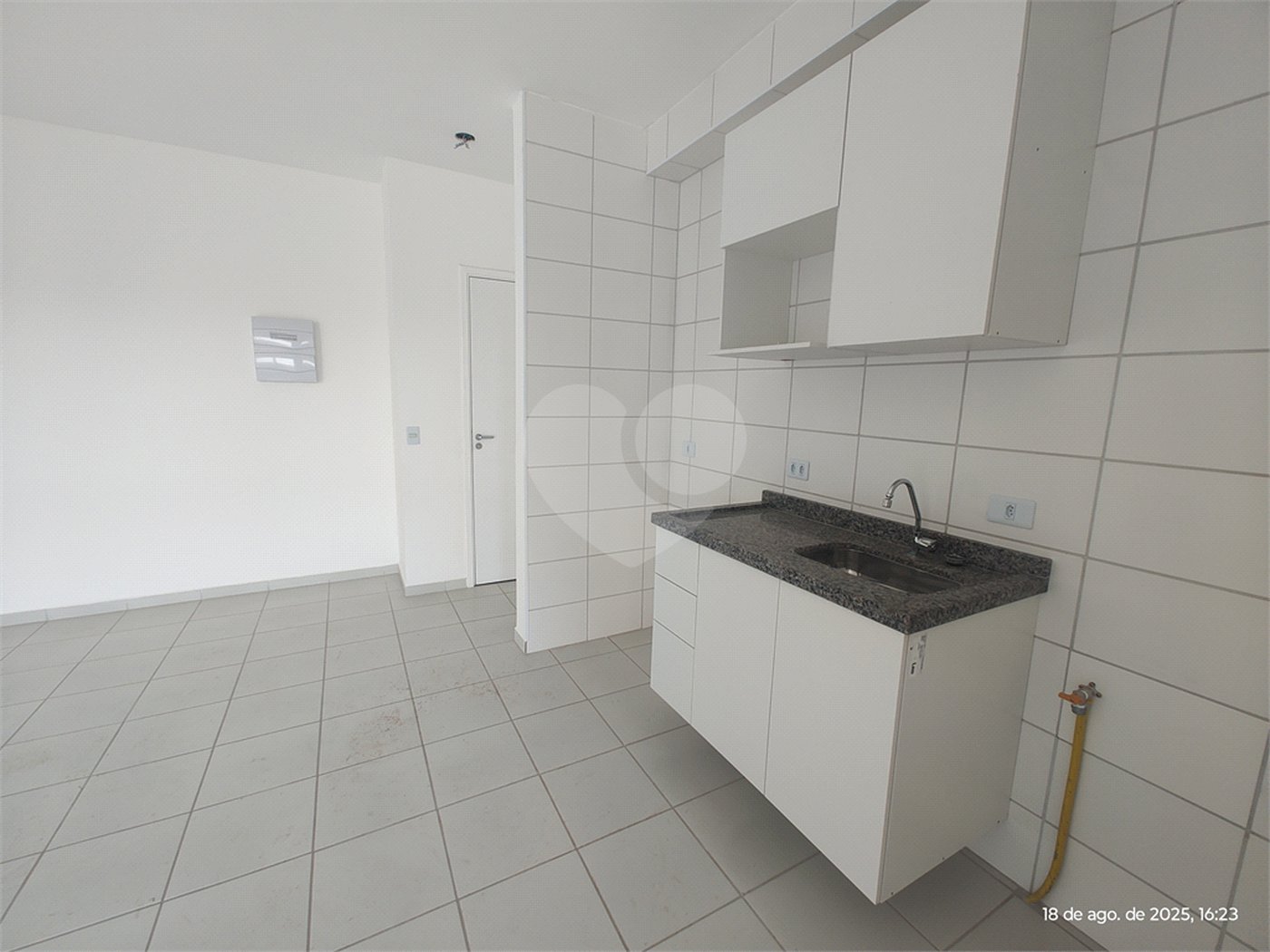 Apartamento para alugar com 2 quartos em Jardim das Palmeiras, Atibaia, SP