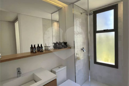 Apartamento à venda com 3 suítes em Brooklin Paulista, São Paulo, SP