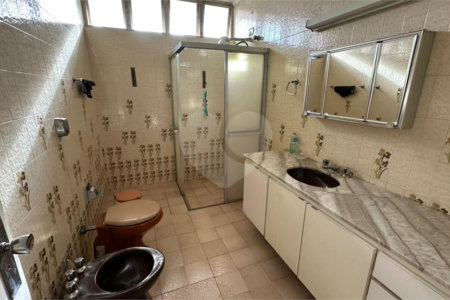 Casa à venda ou para alugar com 5 quartos, sendo 2 suítes, no Centro, Salto, SP