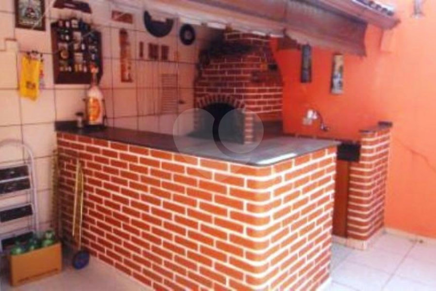 Sobrado à venda com 3 quartos, sendo 1 suíte, em Vila das Palmeiras, Guarulhos, SP
