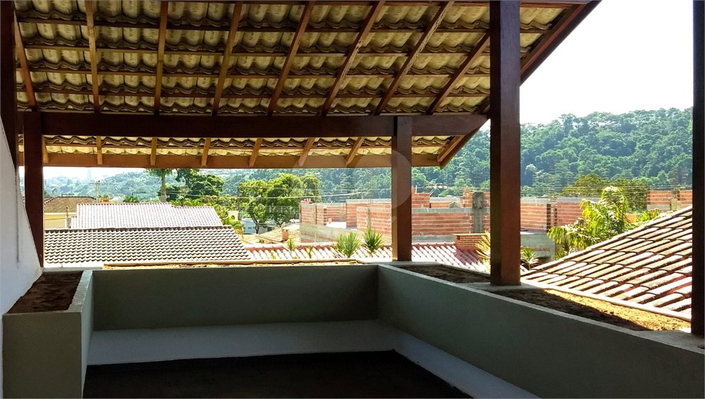 Sobrado à venda com 5 quartos, sendo 1 suíte, em Vila Esperia Ou Giglio, Atibaia, SP