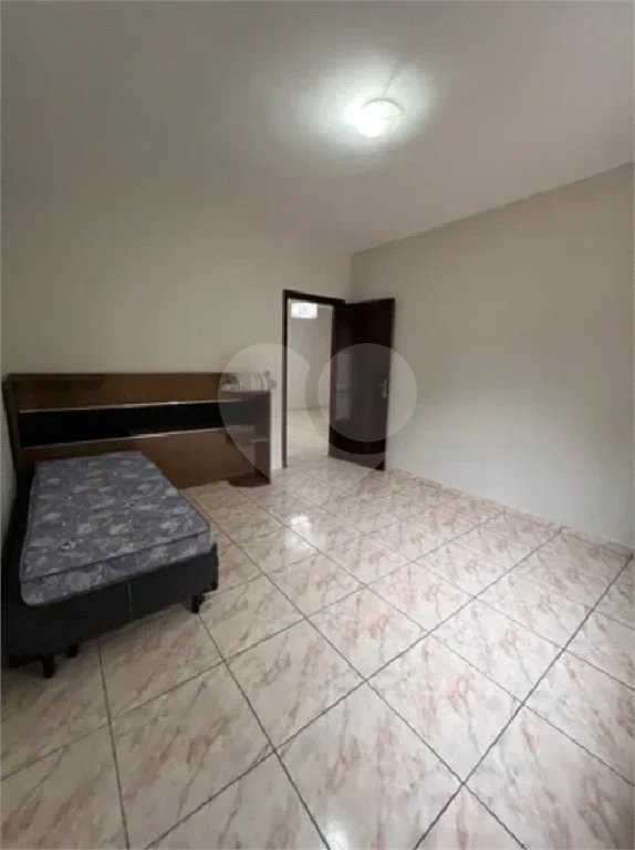 Casa à venda com 3 quartos em Jaraguá, São Paulo, SP
