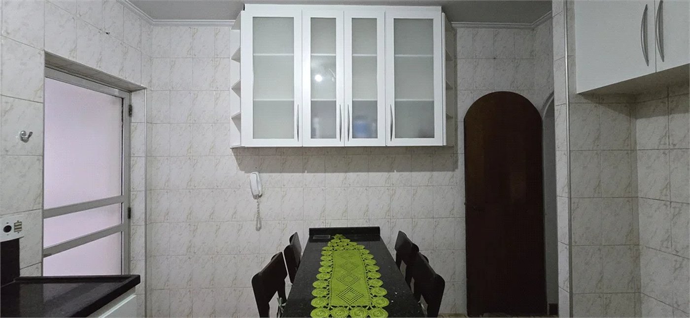 Casa à venda com 3 quartos, sendo 1 suíte, em Lar São Paulo, São Paulo, SP
