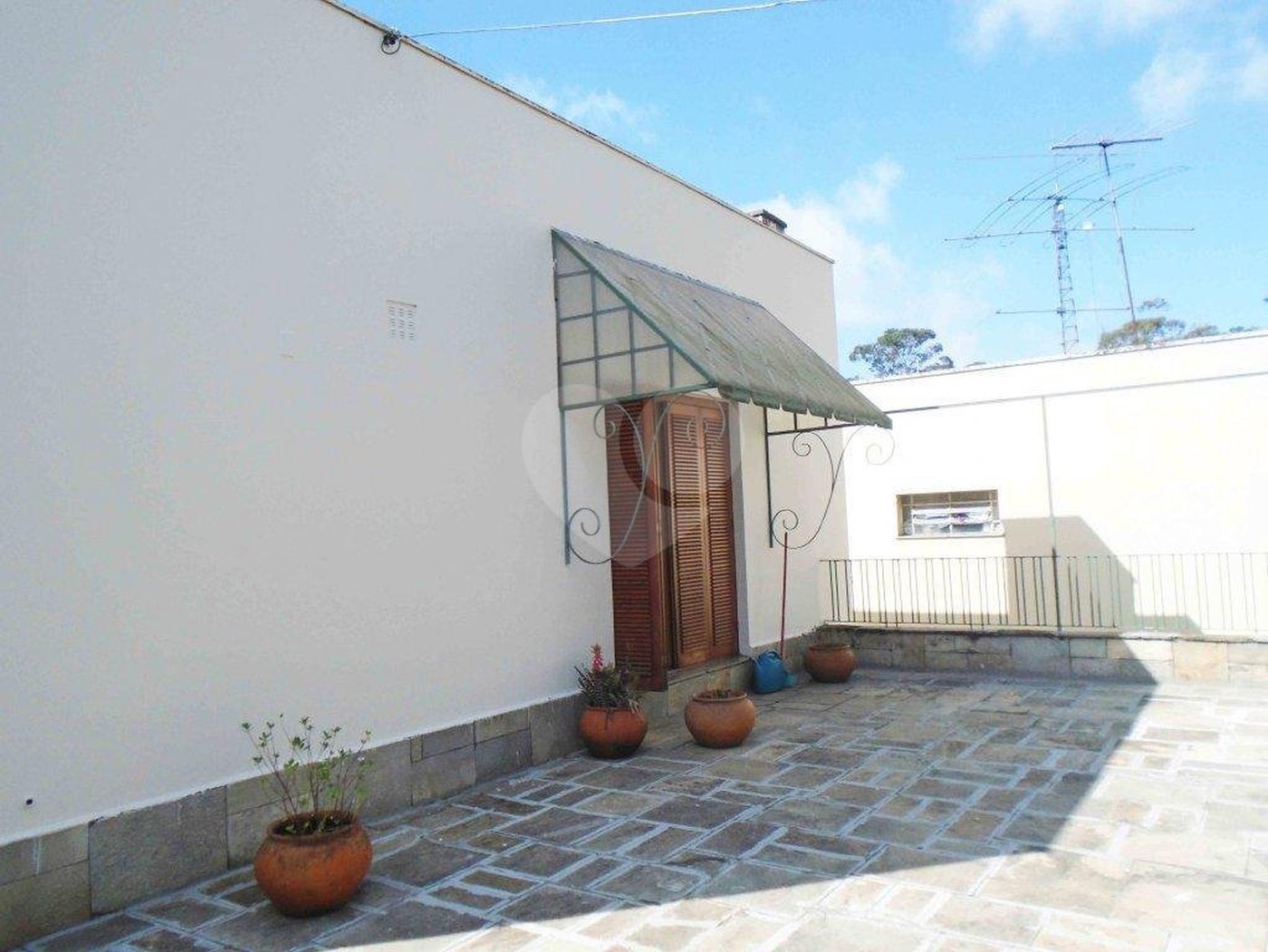 Sobrado à venda com 5 quartos, sendo 4 suítes, em Granja Julieta, São Paulo, SP