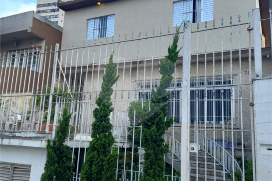 Sobrado à venda com 5 quartos, sendo 2 suítes, em Parada Inglesa, São Paulo, SP