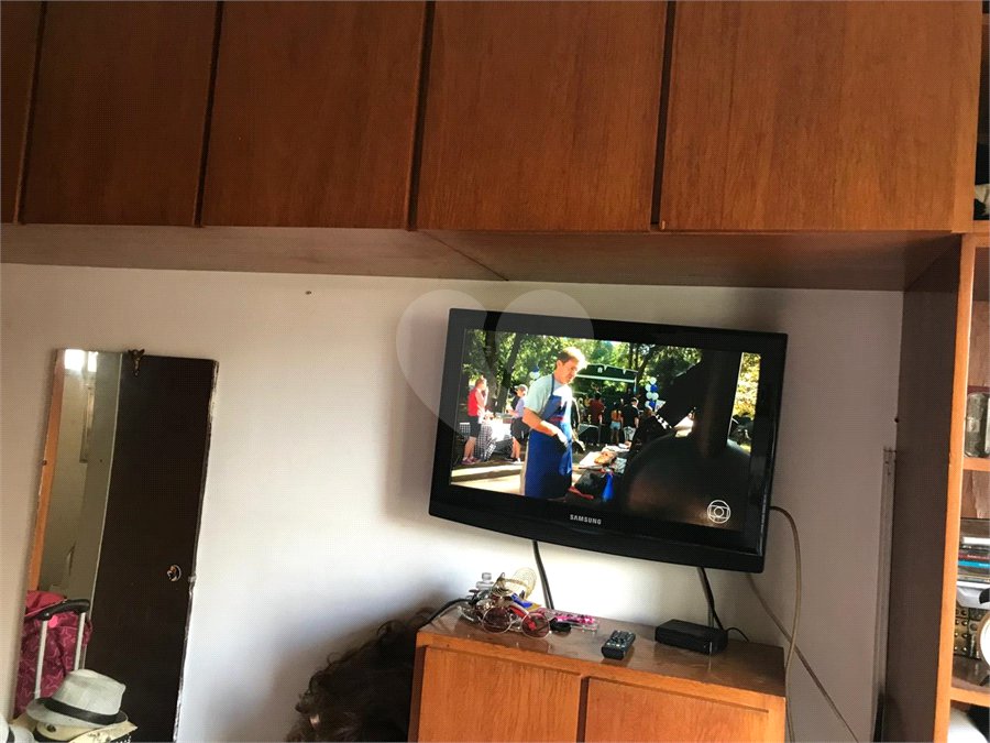 Apartamento para alugar com 3 quartos, sendo 1 suíte,  em Pinheiros, São Paulo, SP
