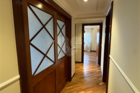 Cobertura à venda ou para alugar com 5 quartos, sendo 4 suítes, em Santo Amaro, São Paulo, SP