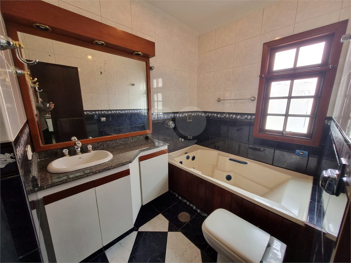 Sobrado à venda com 3 quartos, sendo 1 suíte, em City Recanto Anastácio, São Paulo, SP