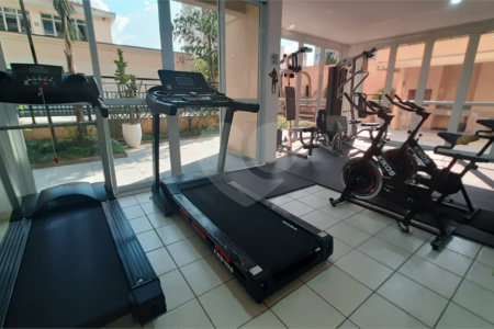 Apartamento à venda com 4 quartos, sendo 1 suíte, em Chácara Santo Antônio, São Paulo, SP