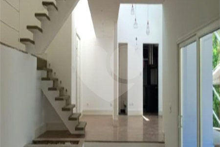 Casa à venda ou para alugar com 4 suítes no condomínio Quebec Ville Residencial, São Roque - SP