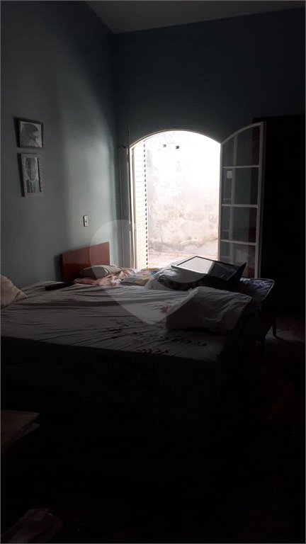 Sobrado à venda com 5 quartos, sendo 3 suítes, em Jardim dos Pinheiros, Atibaia, SP
