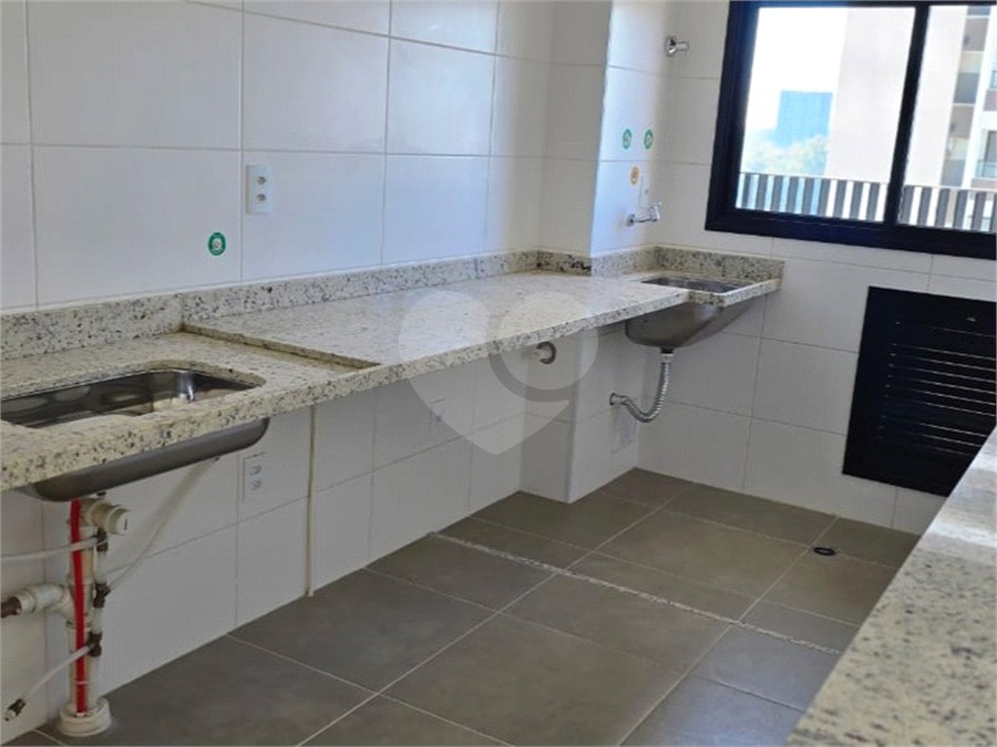Apartamento à venda com 3 quartos, sendo 1 suíte, em Além Ponte, Sorocaba, SP