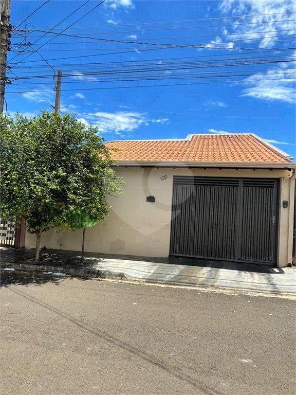 Casa à venda com 2 quartos, sendo 1 suíte, em Jardim Victório Antônio de Santi II, Araraquara, SP