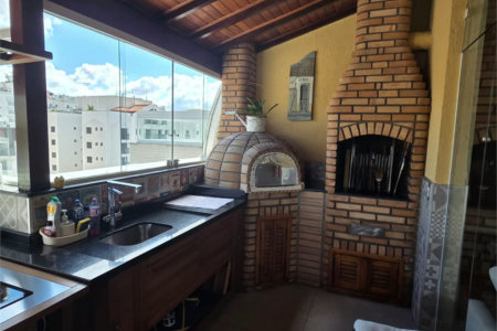 Cobertura à venda com 3 quartos, sendo 1 suíte, em Cidade São Francisco, São Paulo, SP