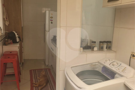 Casa à venda com 2 quartos no condomínio Ipomeias, São Paulo - SP