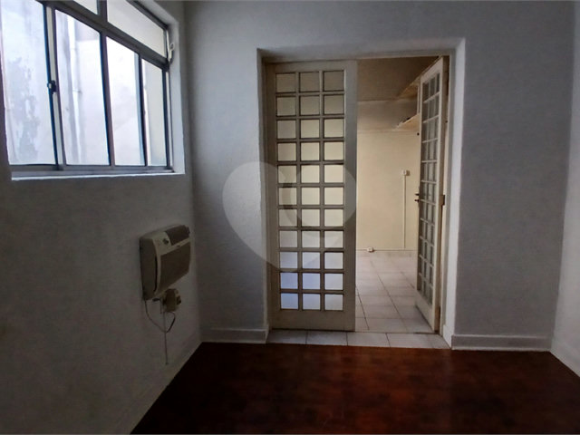 Apartamento à venda com 2 quartos em Santana, São Paulo, SP