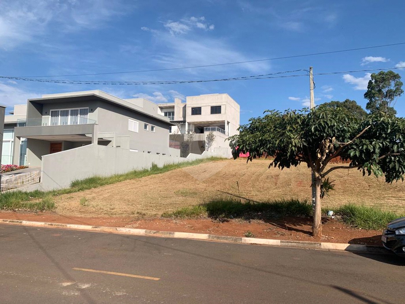 Terreno à venda em Cachoeira, Atibaia, SP